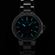 Aquis Date - 01 733 7770 4155-07 8 18 05P | Oris